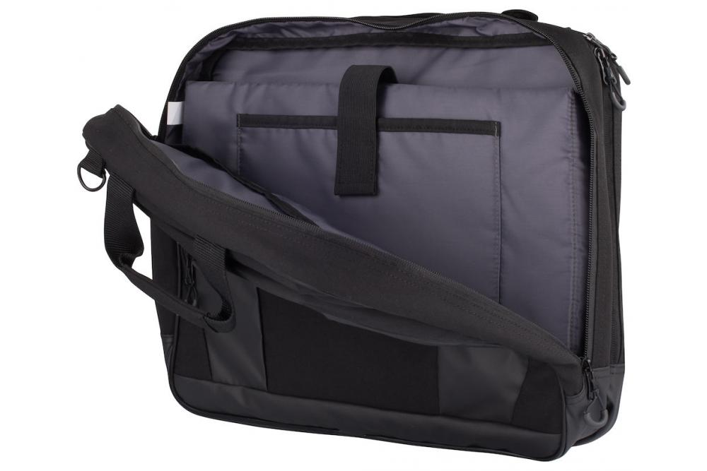 040248 99 ComputerBag Black closeup1