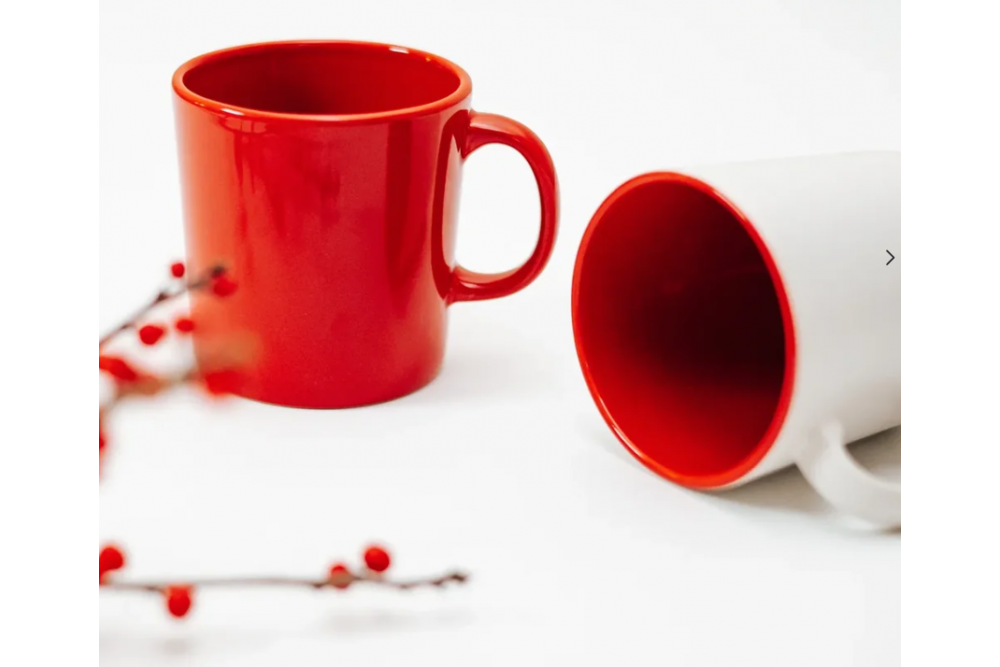 102500 Emma matt redred image