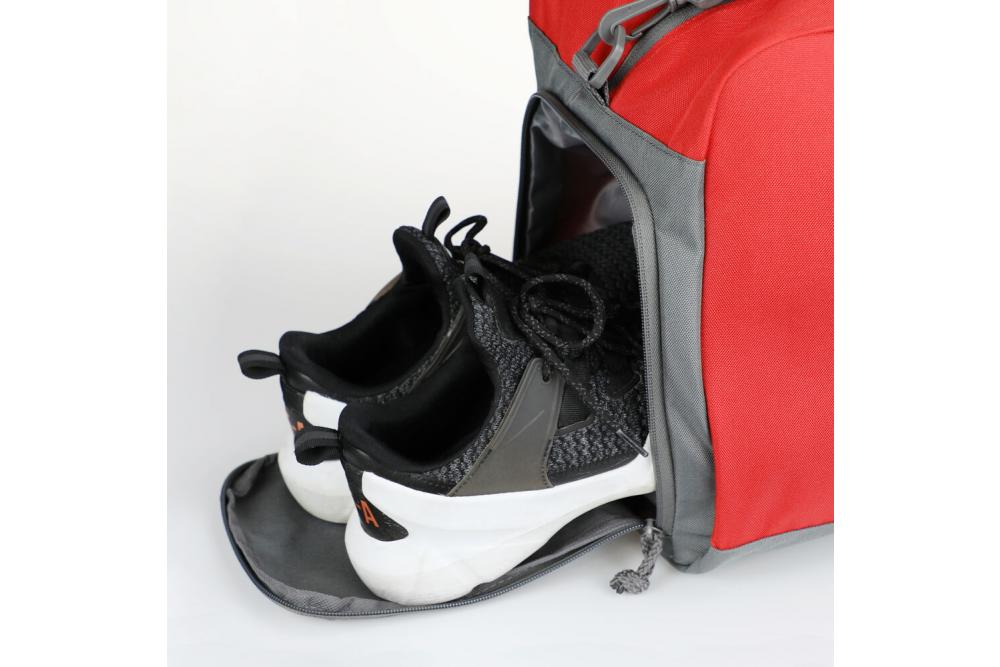 1582005 463 sportbaglarge red closeup3