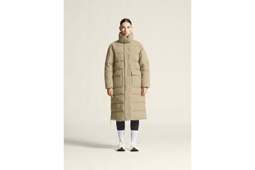 1916376 240000 Urban Long Padded Coat W closeup1