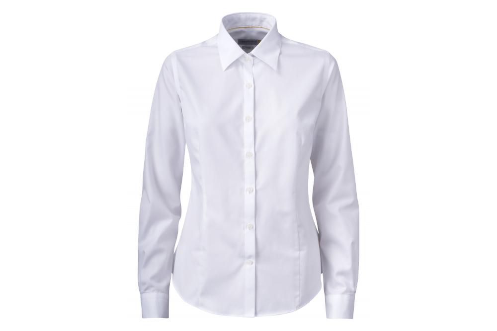 2905003 100 Front YB50 woman white