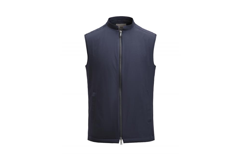 2990401 600 ModernVest Front