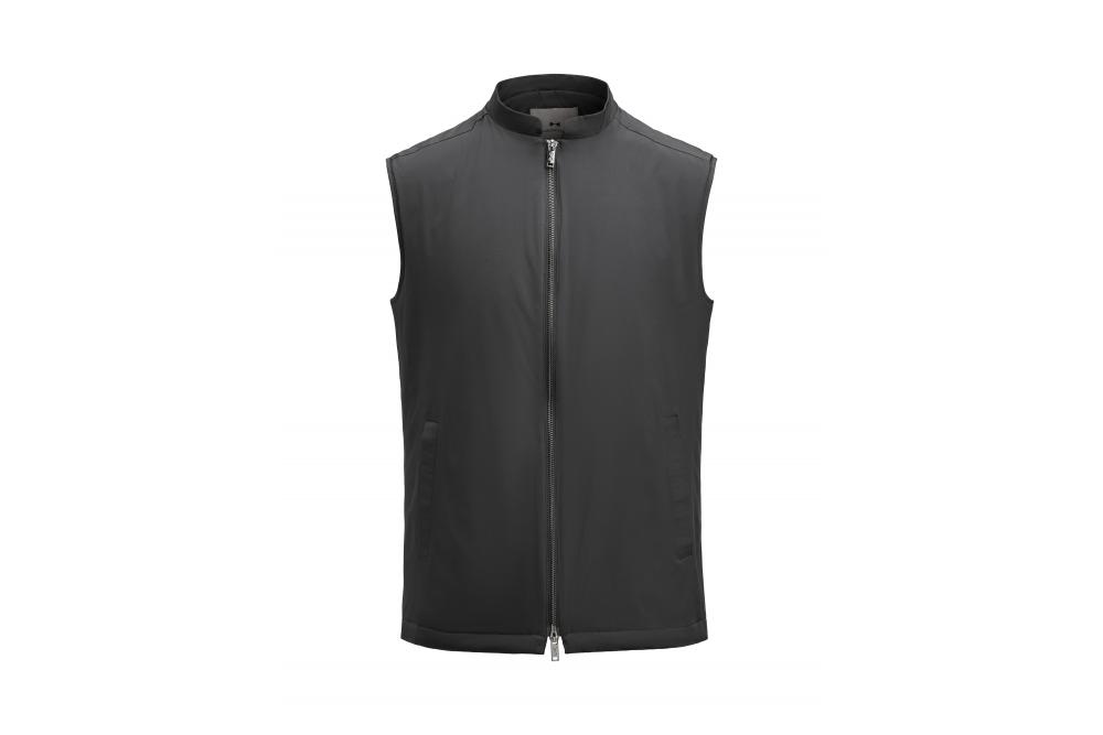 2990401 900 ModernVest Front