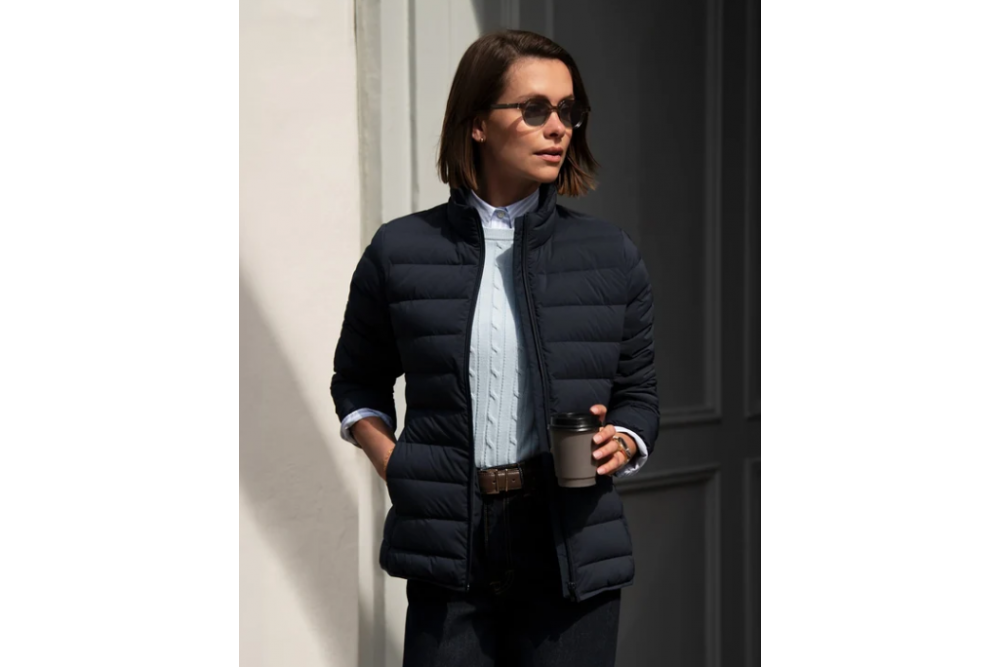 Nimbus Avalon woman image