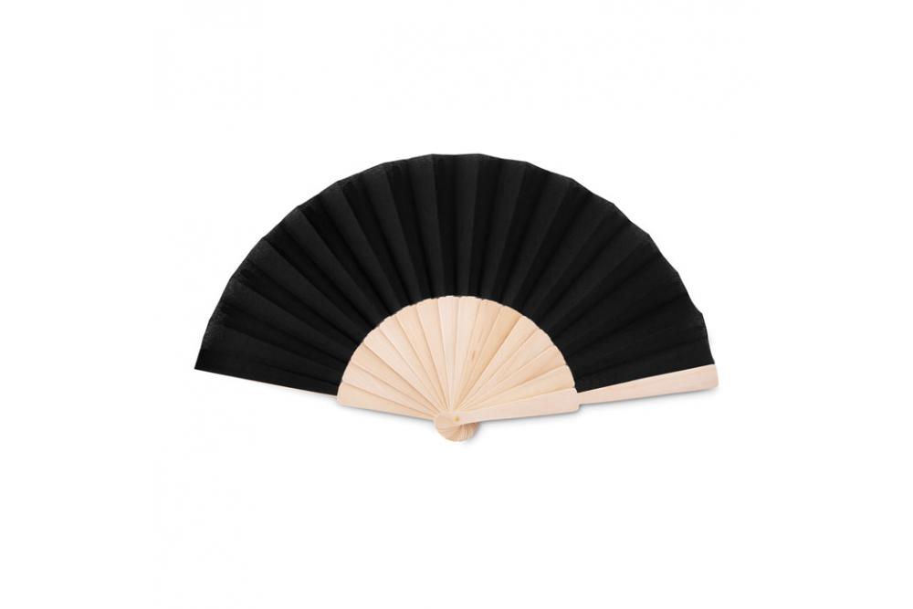 mo9532 03 black Fanny wood