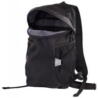 040242 99 DayBackpack Black closeup1