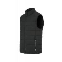 131552 990 Finley Vest Black F2