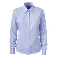 2905003 500 Front YB50 woman light blue